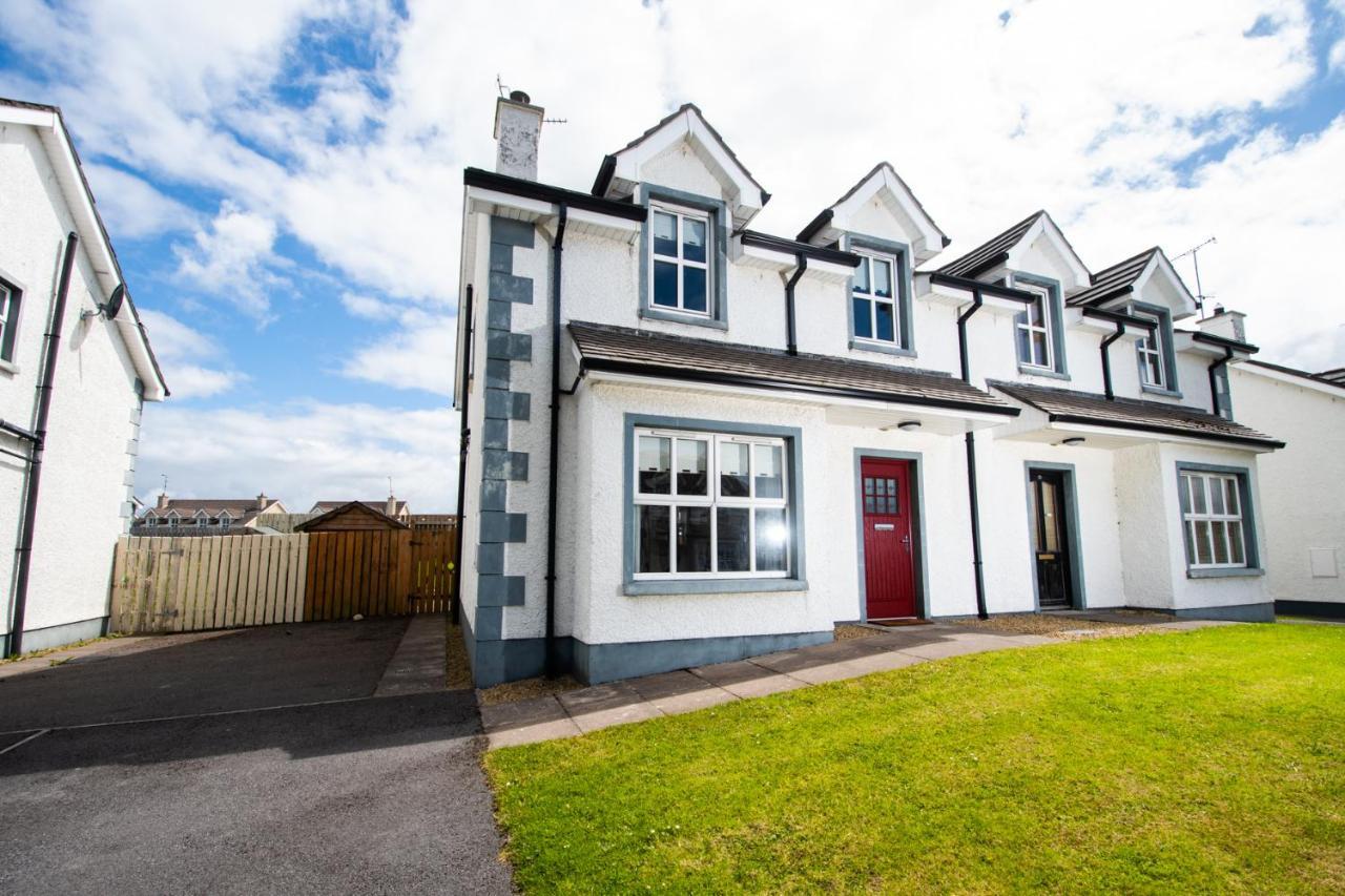 Beautiful Three Bedroom Home In Bundoran Exterior foto